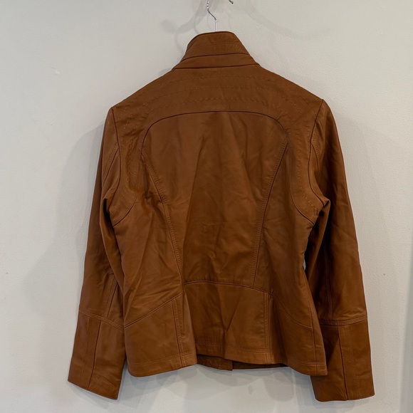 Quince Women's Stand Collar Leather Jacket - Picture 5 of 12